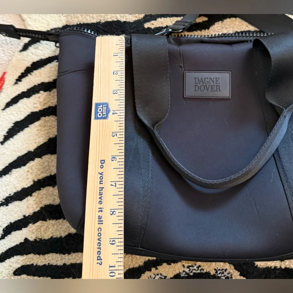 Dagne Dover Landon Neoprene Carryall Bag Small EUC - Picture 10 of 15